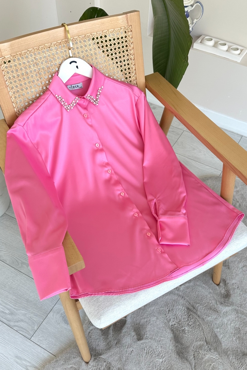 Yaka Taşlı Pudra Saten Tunik 