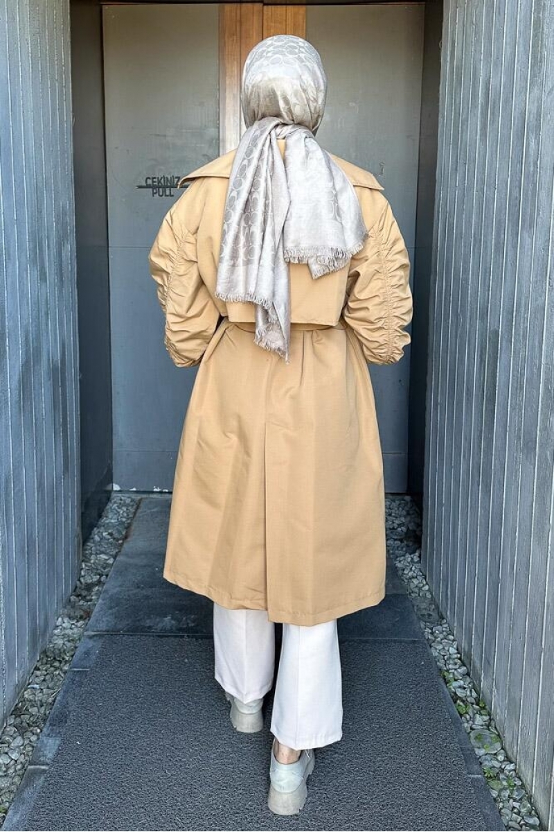 Kol Büzgülü Camel Trençkot