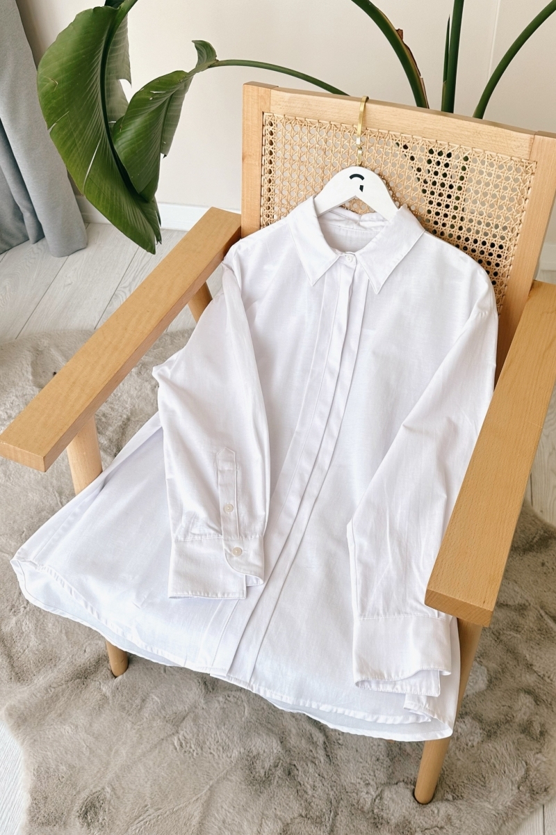 Ön Gizli Düğmeli Oversize Beyaz Gömlek