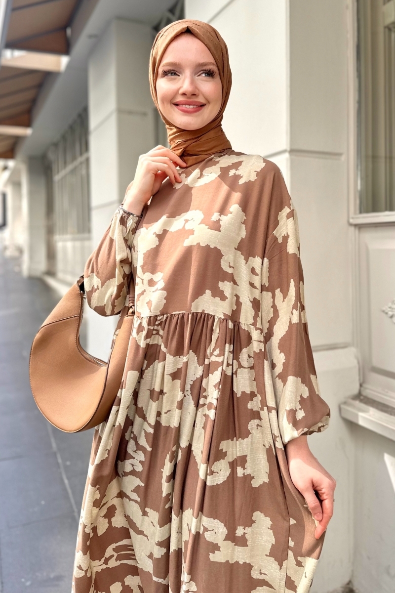 Geniş Kesim Desenli Camel Elbise