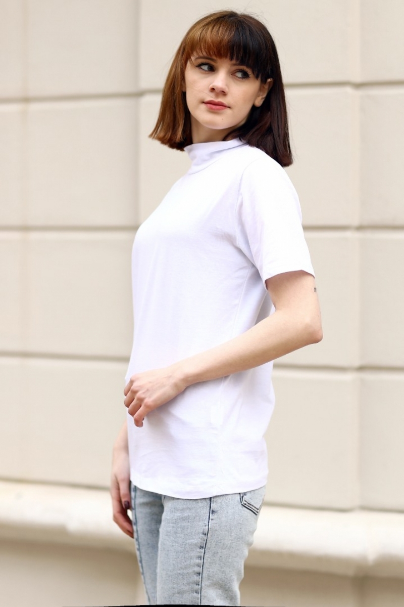 Balıkçı Yaka Beyaz T-Shirt